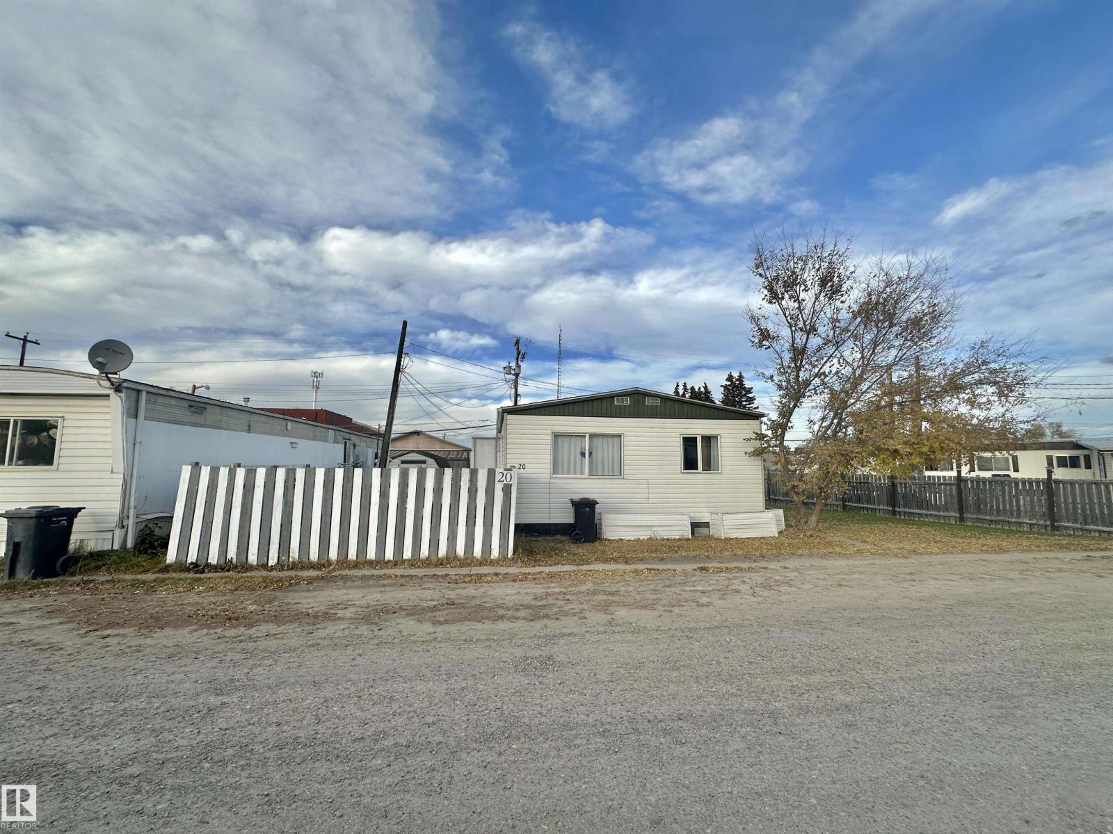 #20 5302 52St, Drayton Valley, Alberta