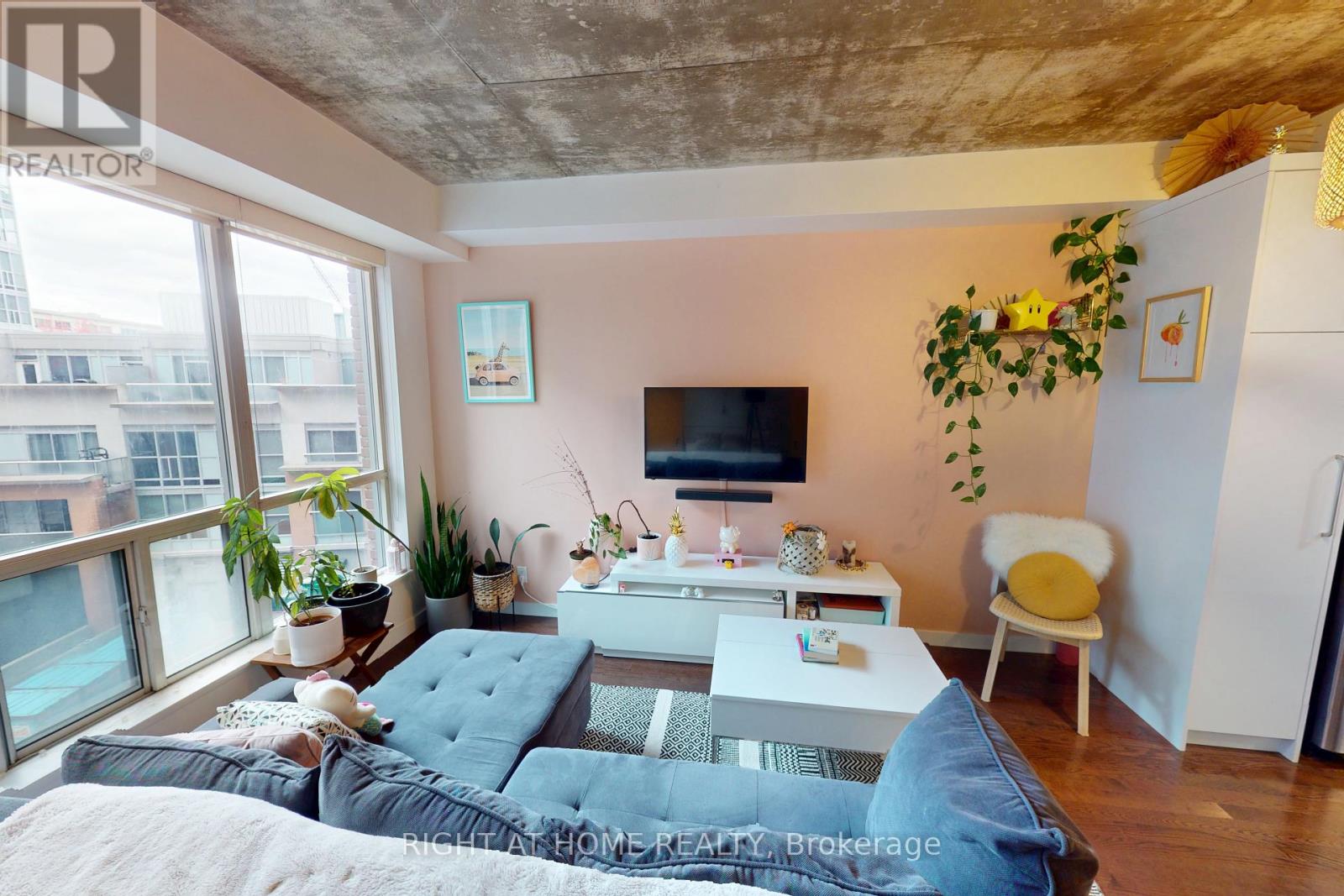 403 - 1 Shaw Street, Toronto, Ontario  M6K 0A1 - Photo 17 - C12487003