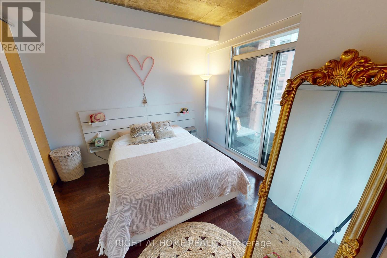 403 - 1 Shaw Street, Toronto, Ontario  M6K 0A1 - Photo 19 - C12487003