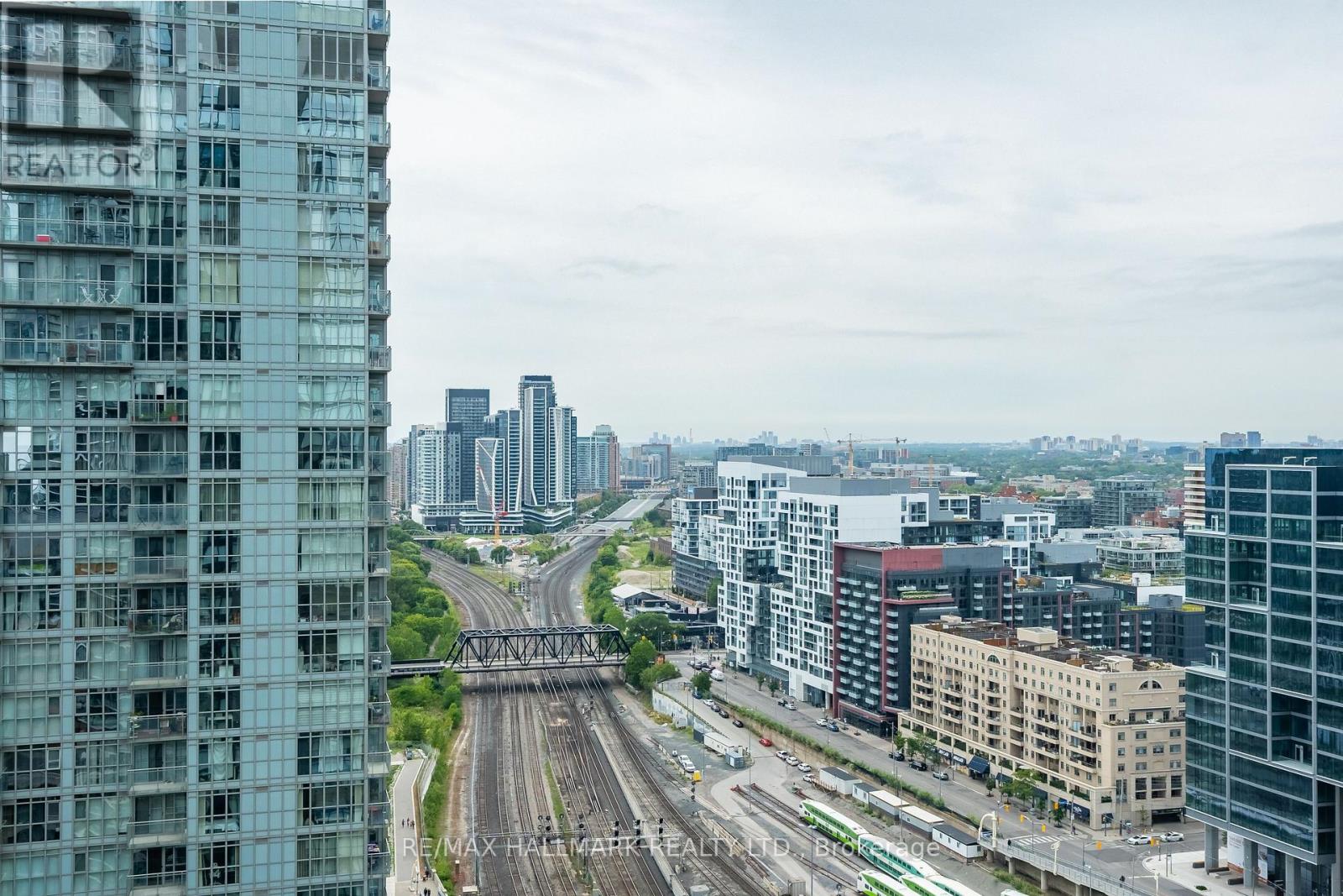 3008 - 25 Capreol Court, Toronto, Ontario  M5V 3Z7 - Photo 24 - C12487007