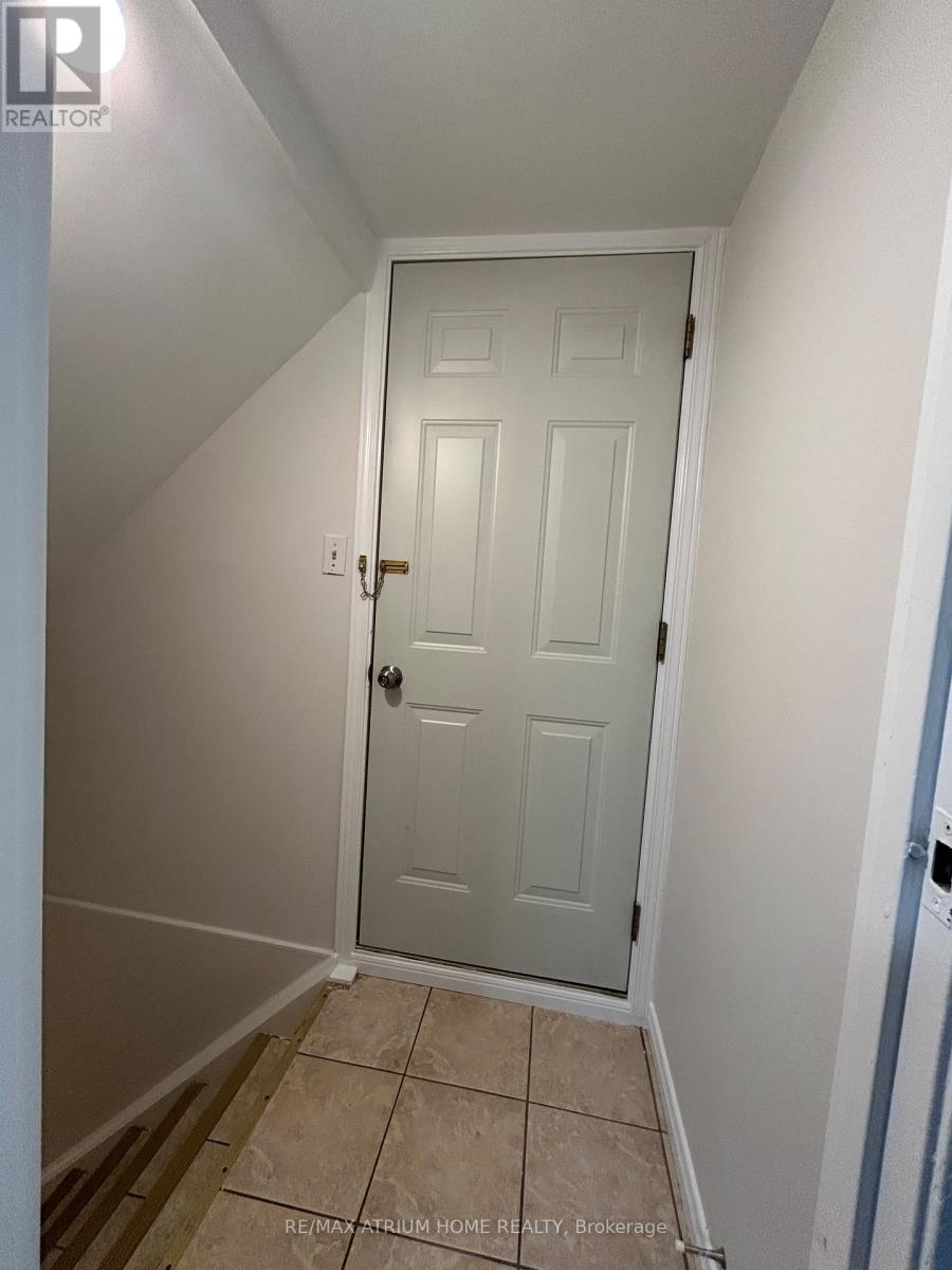 75 Mccool Court, Toronto, Ontario  M1V 2E3 - Photo 10 - E12487012