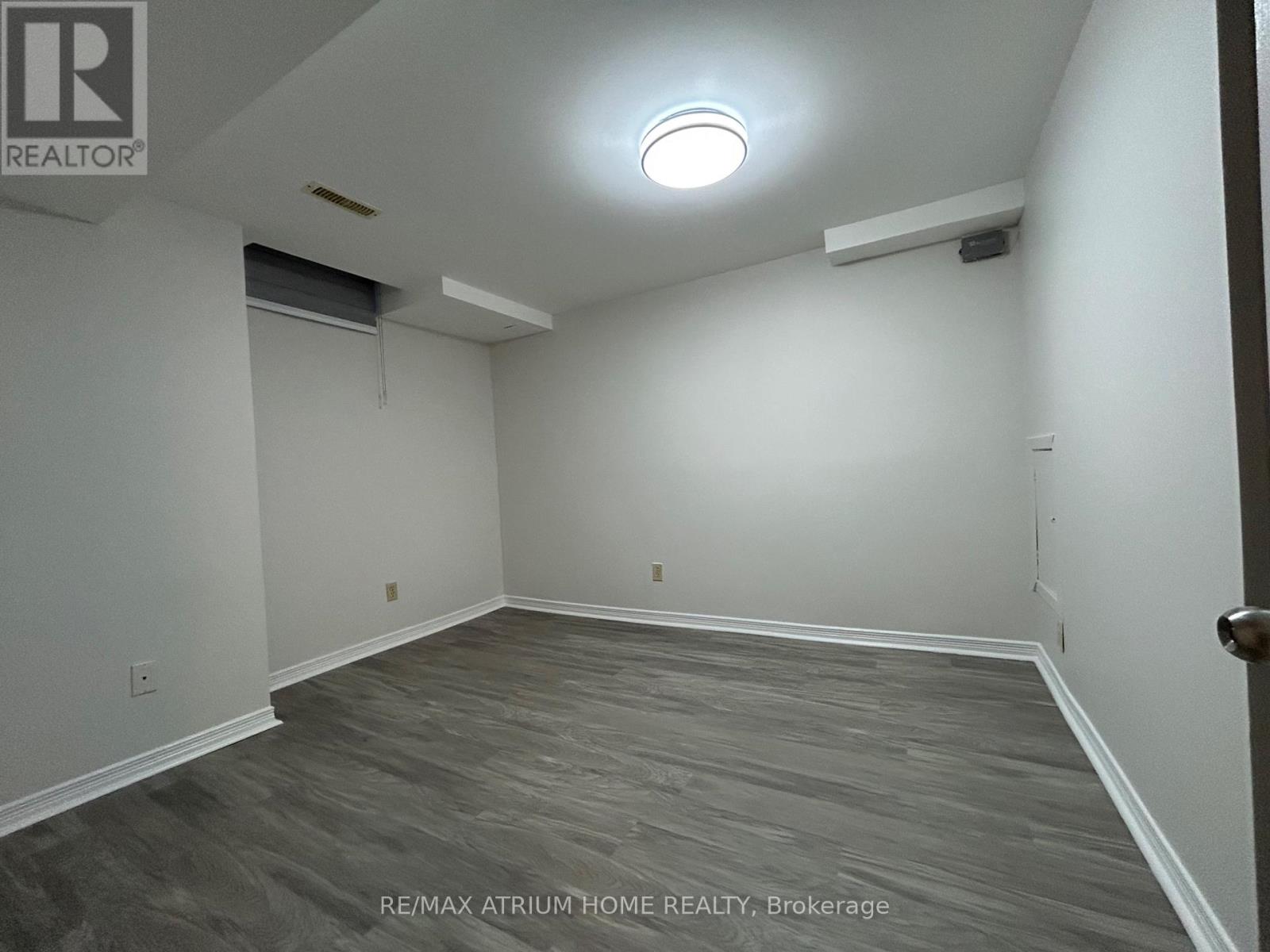 75 Mccool Court, Toronto, Ontario  M1V 2E3 - Photo 14 - E12487012