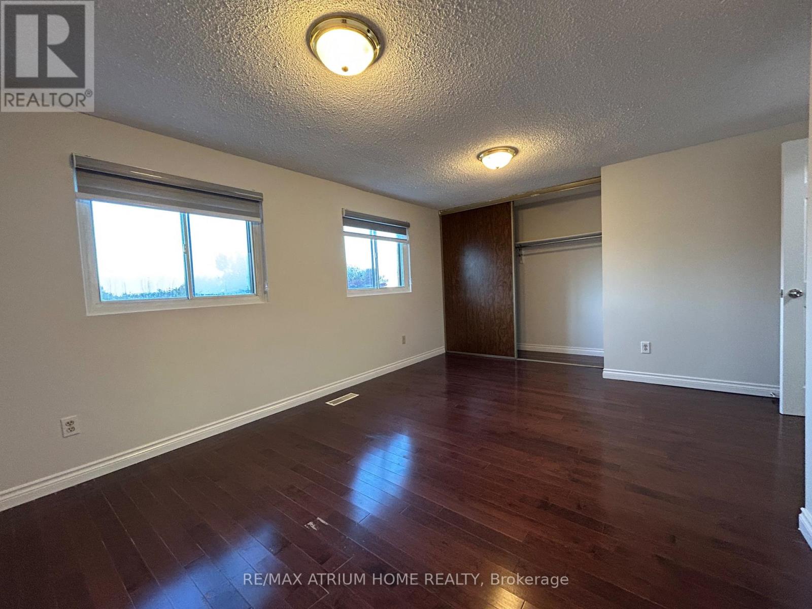 75 Mccool Court, Toronto, Ontario  M1V 2E3 - Photo 6 - E12487012