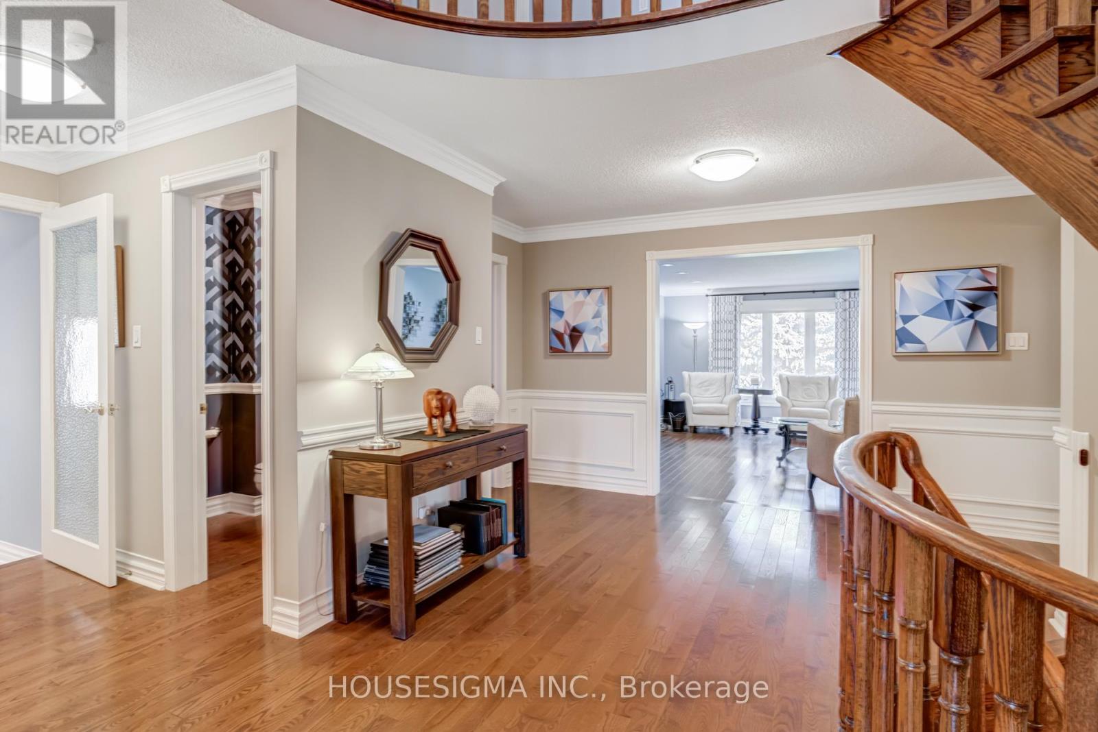 9 Montclair Road, Richmond Hill, Ontario  L4B 2T4 - Photo 11 - N12486991