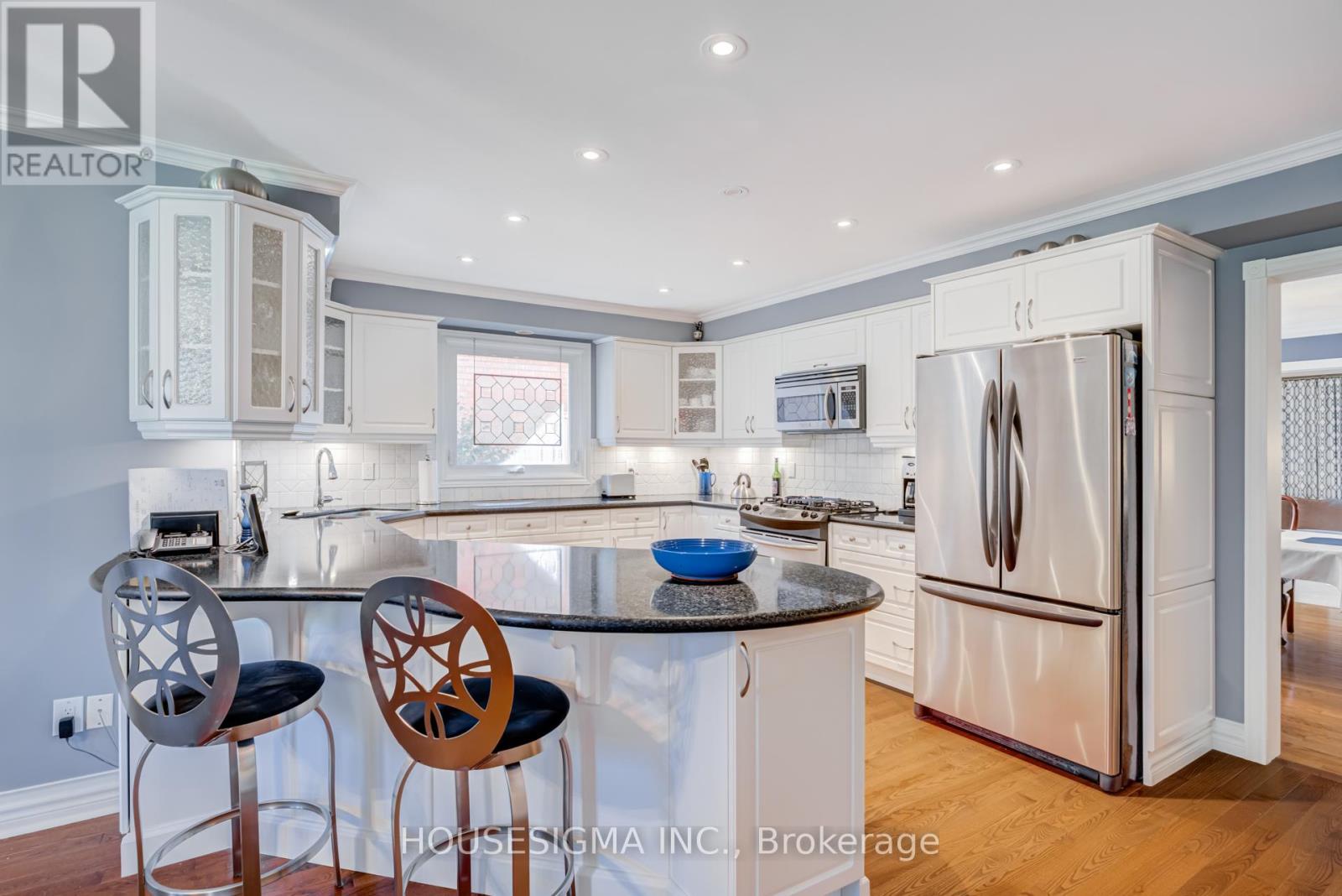 9 Montclair Road, Richmond Hill, Ontario  L4B 2T4 - Photo 13 - N12486991