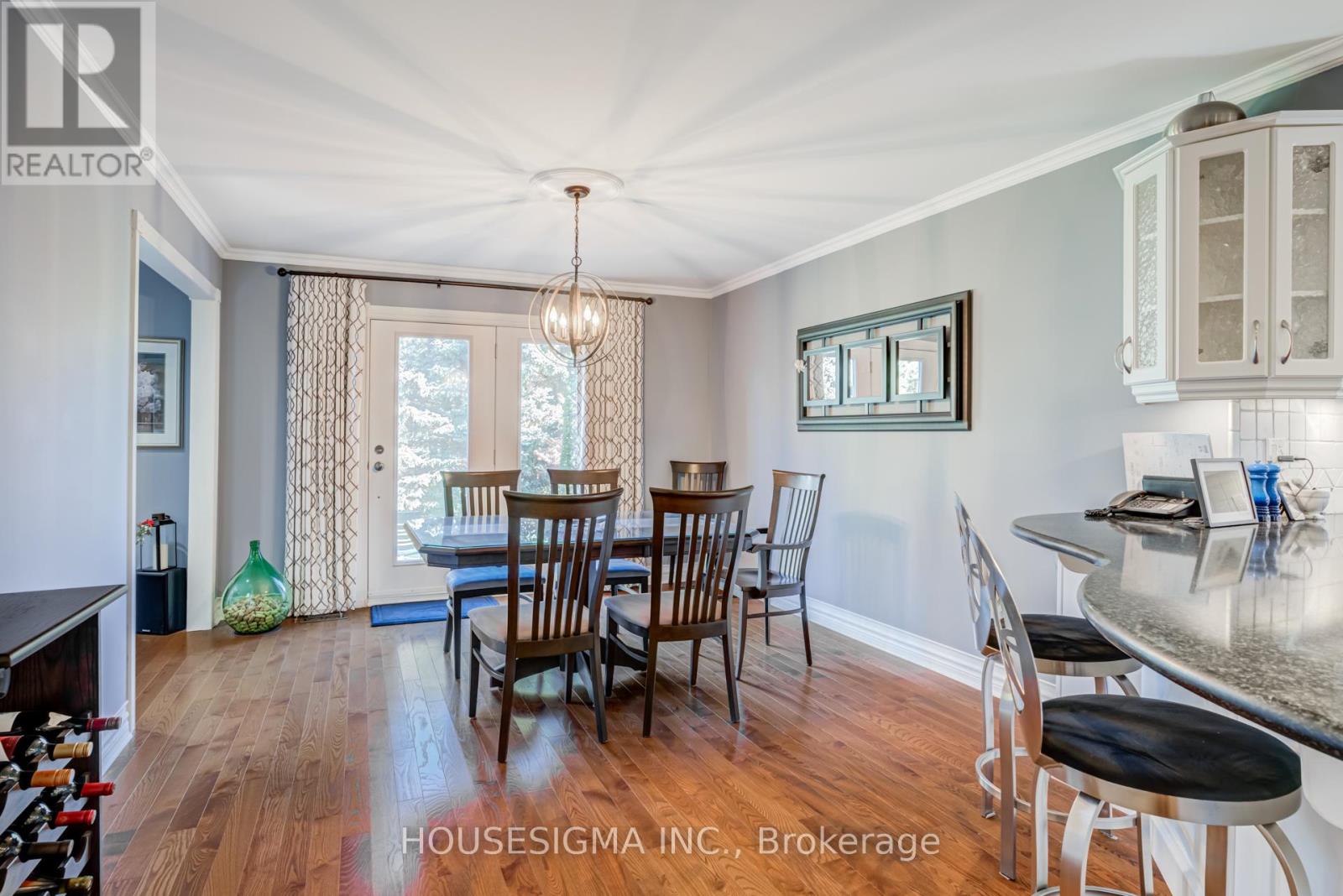 9 Montclair Road, Richmond Hill, Ontario  L4B 2T4 - Photo 14 - N12486991