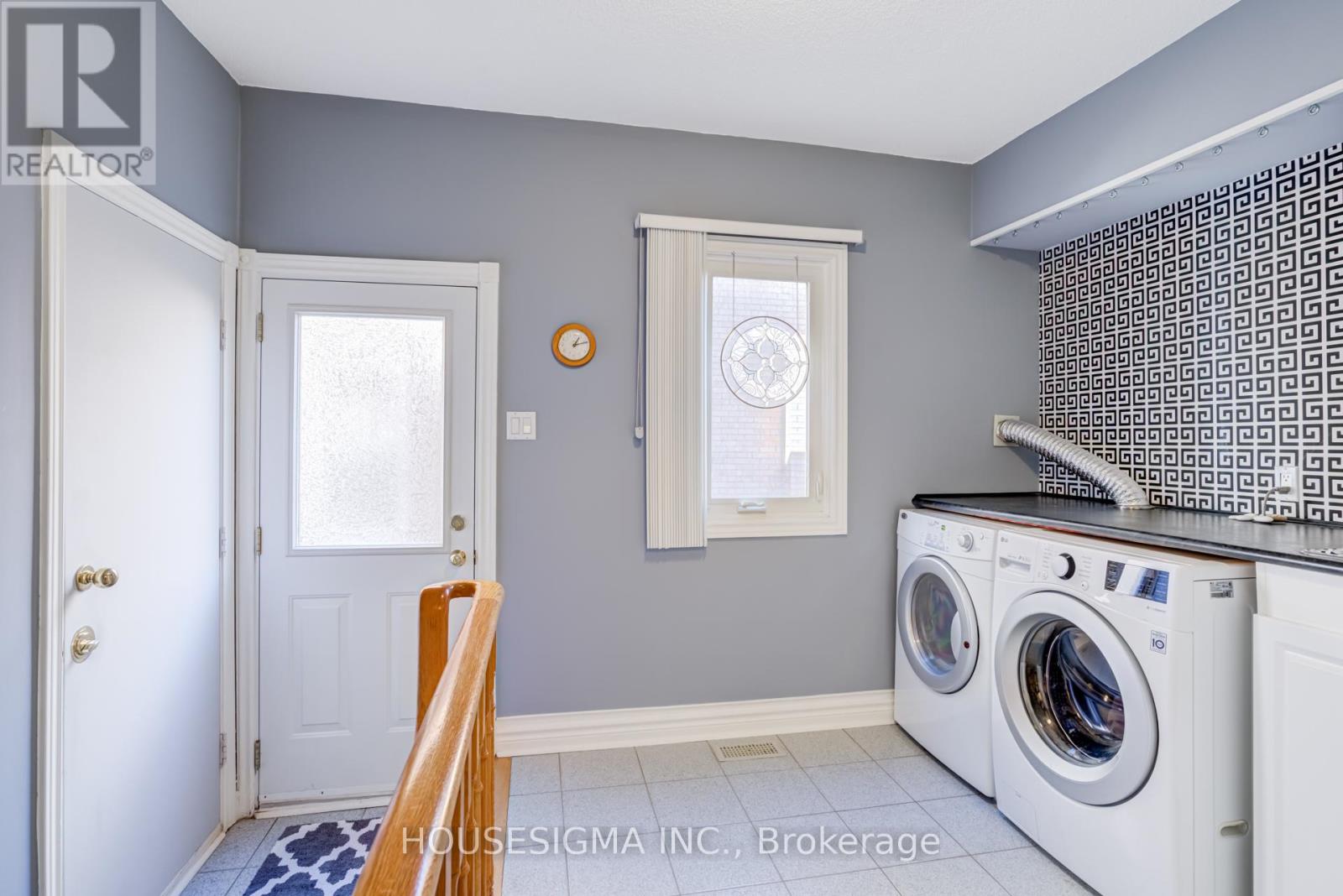 9 Montclair Road, Richmond Hill, Ontario  L4B 2T4 - Photo 24 - N12486991