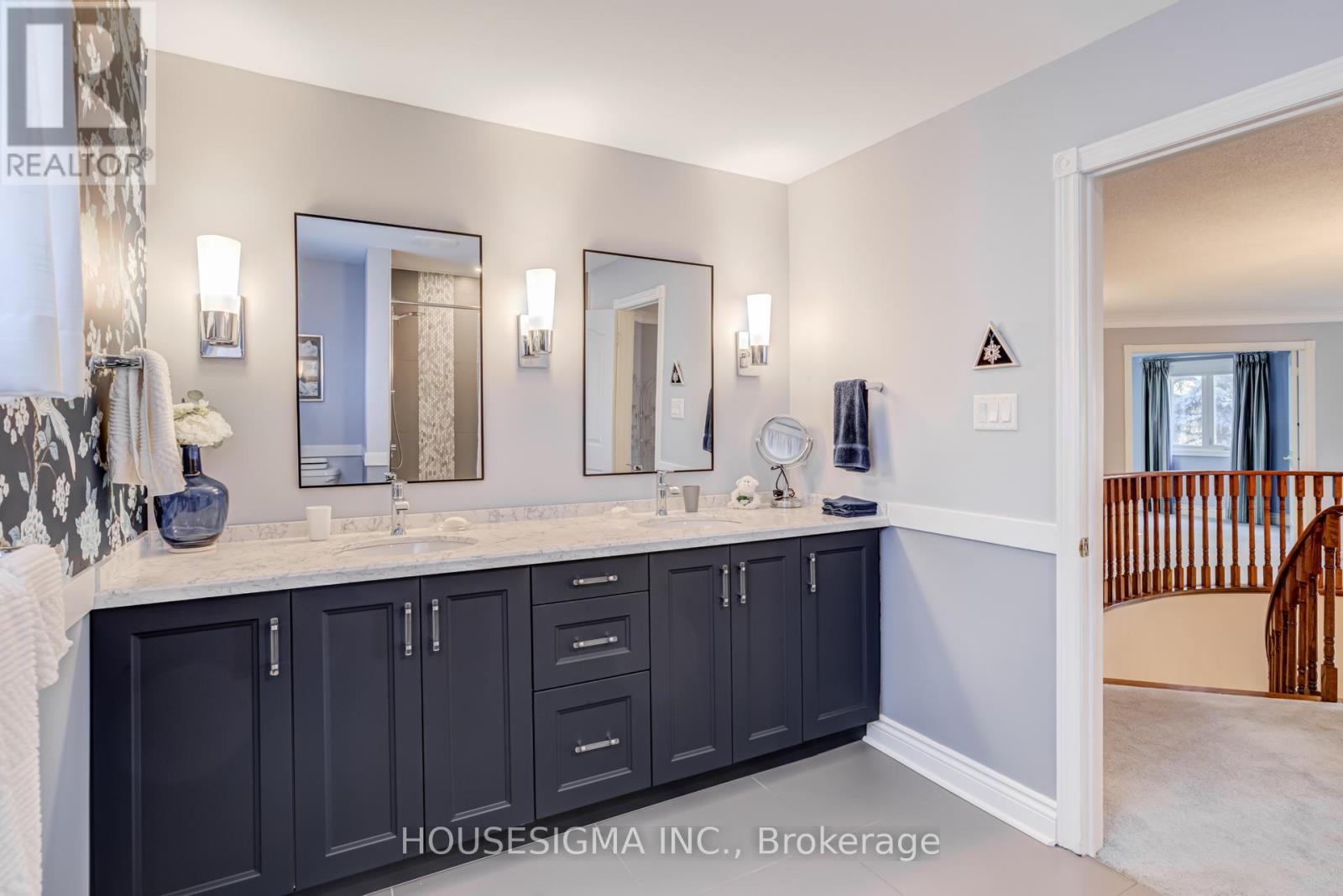 9 Montclair Road, Richmond Hill, Ontario  L4B 2T4 - Photo 38 - N12486991