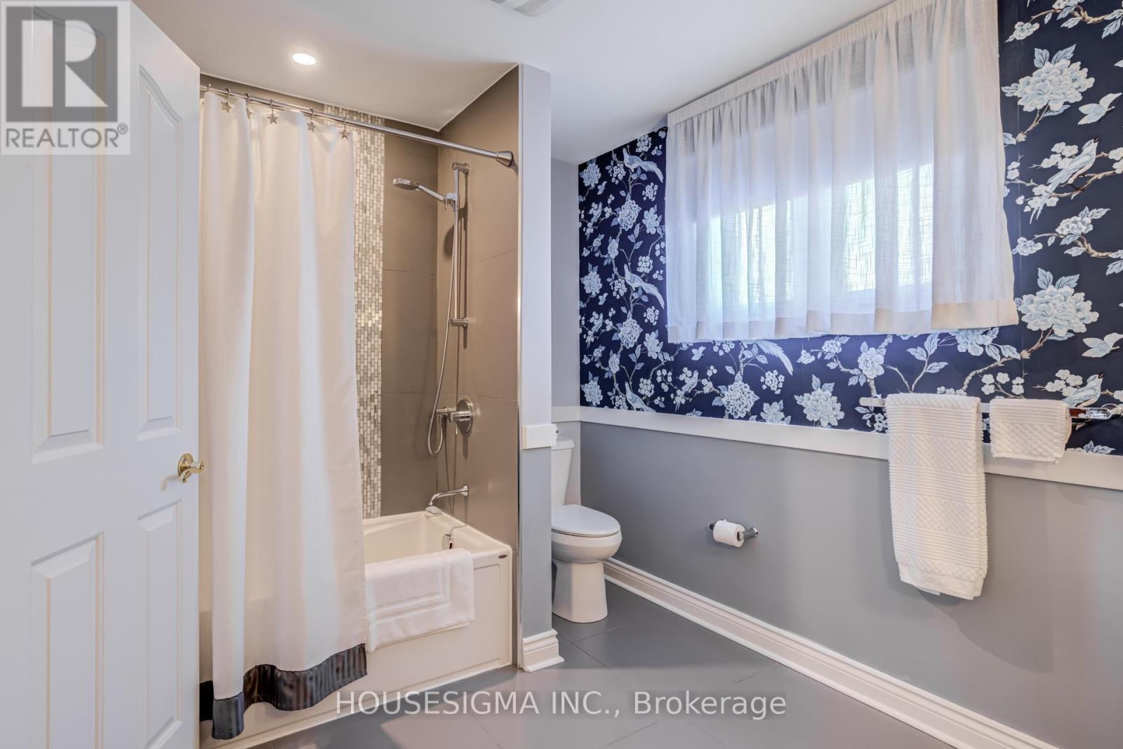 9 Montclair Road, Richmond Hill, Ontario  L4B 2T4 - Photo 39 - N12486991