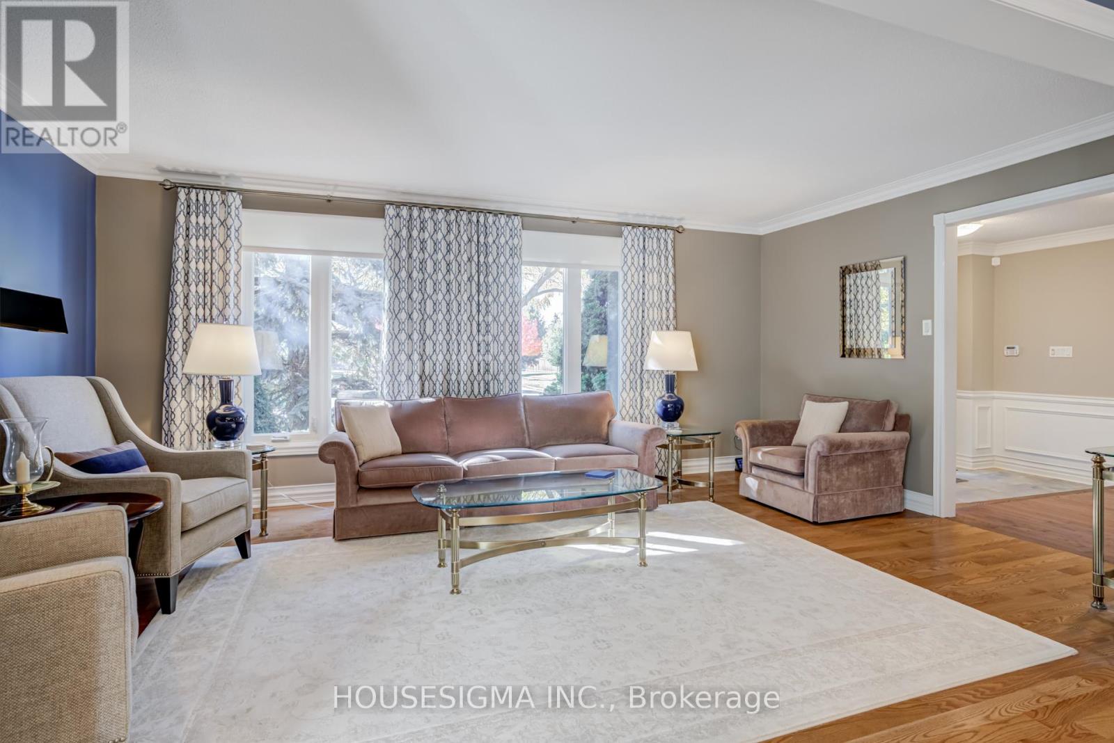 9 Montclair Road, Richmond Hill, Ontario  L4B 2T4 - Photo 8 - N12486991