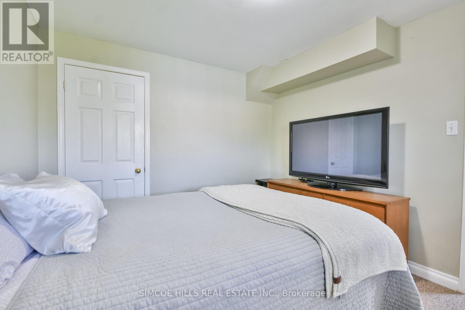 73 Vanessa Drive, Orillia, Ontario  L3V 7W9 - Photo 22 - S12486995