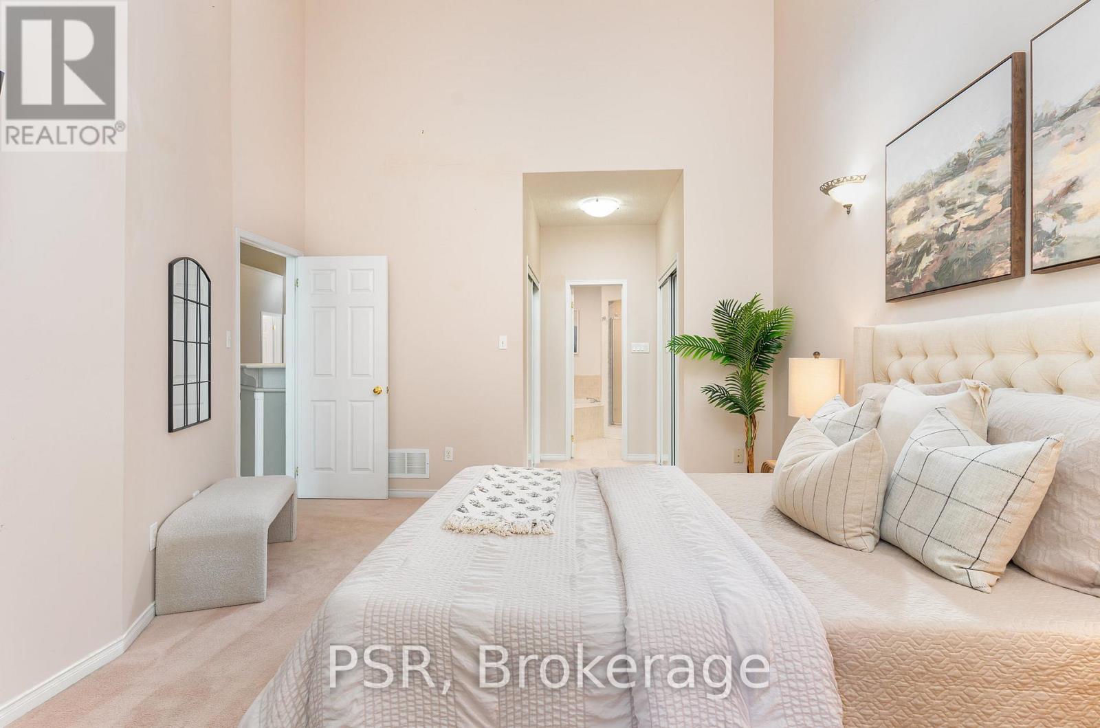 17 - 1010 Cristina Court, Mississauga, Ontario  L5J 4T7 - Photo 12 - W12486994