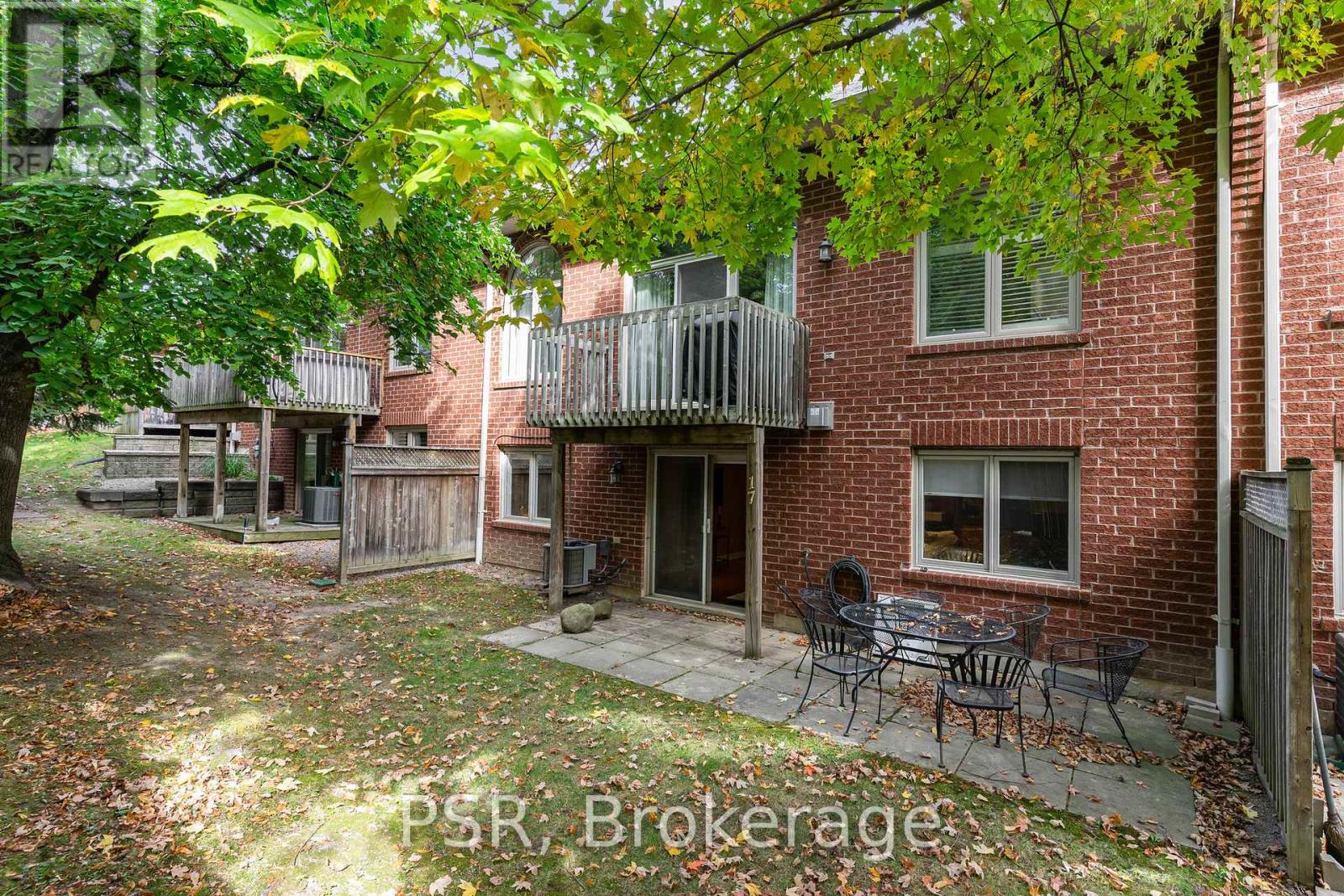 17 - 1010 Cristina Court, Mississauga, Ontario  L5J 4T7 - Photo 26 - W12486994