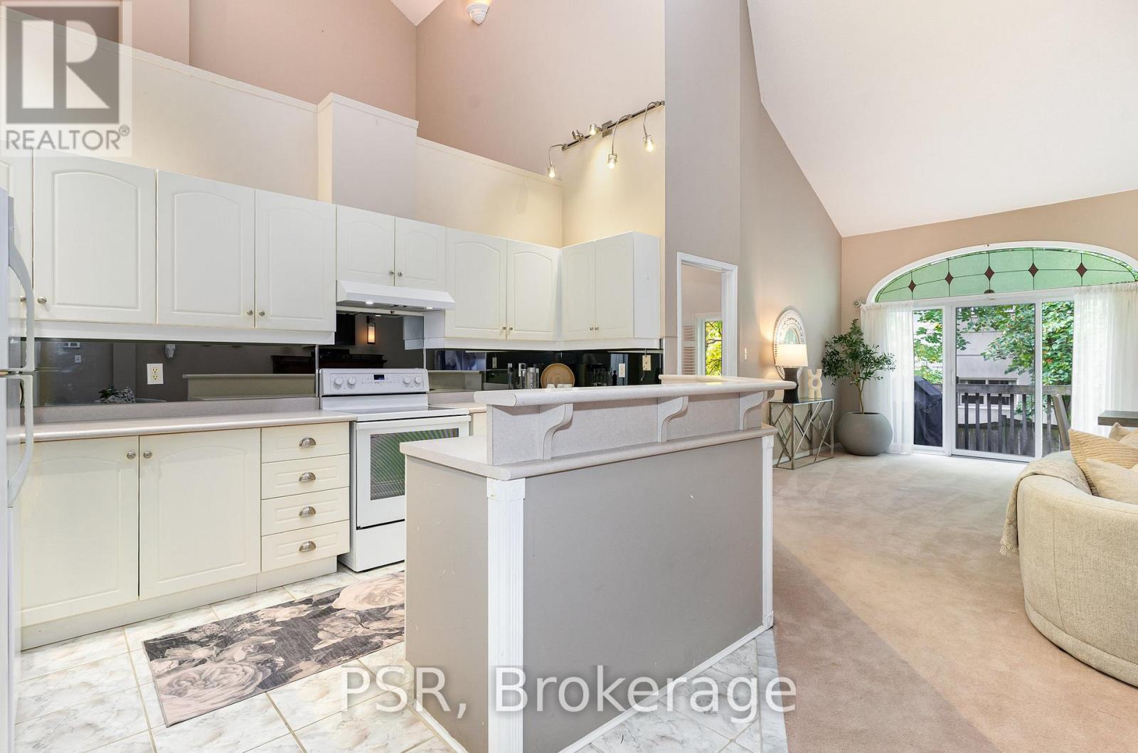 17 - 1010 Cristina Court, Mississauga, Ontario  L5J 4T7 - Photo 8 - W12486994