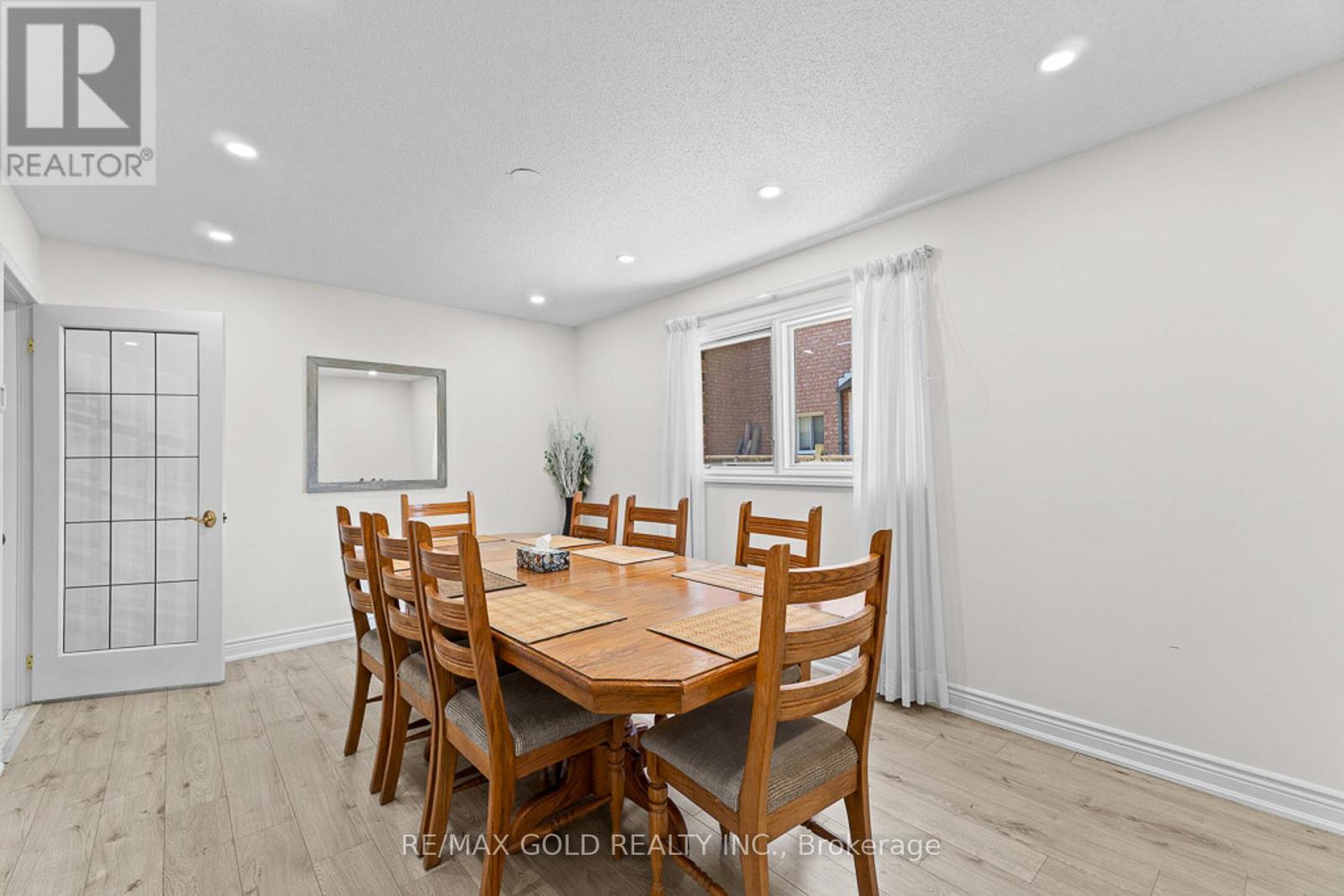 20 Mountainberry Road, Brampton, Ontario  L6R 1J2 - Photo 10 - W12487000