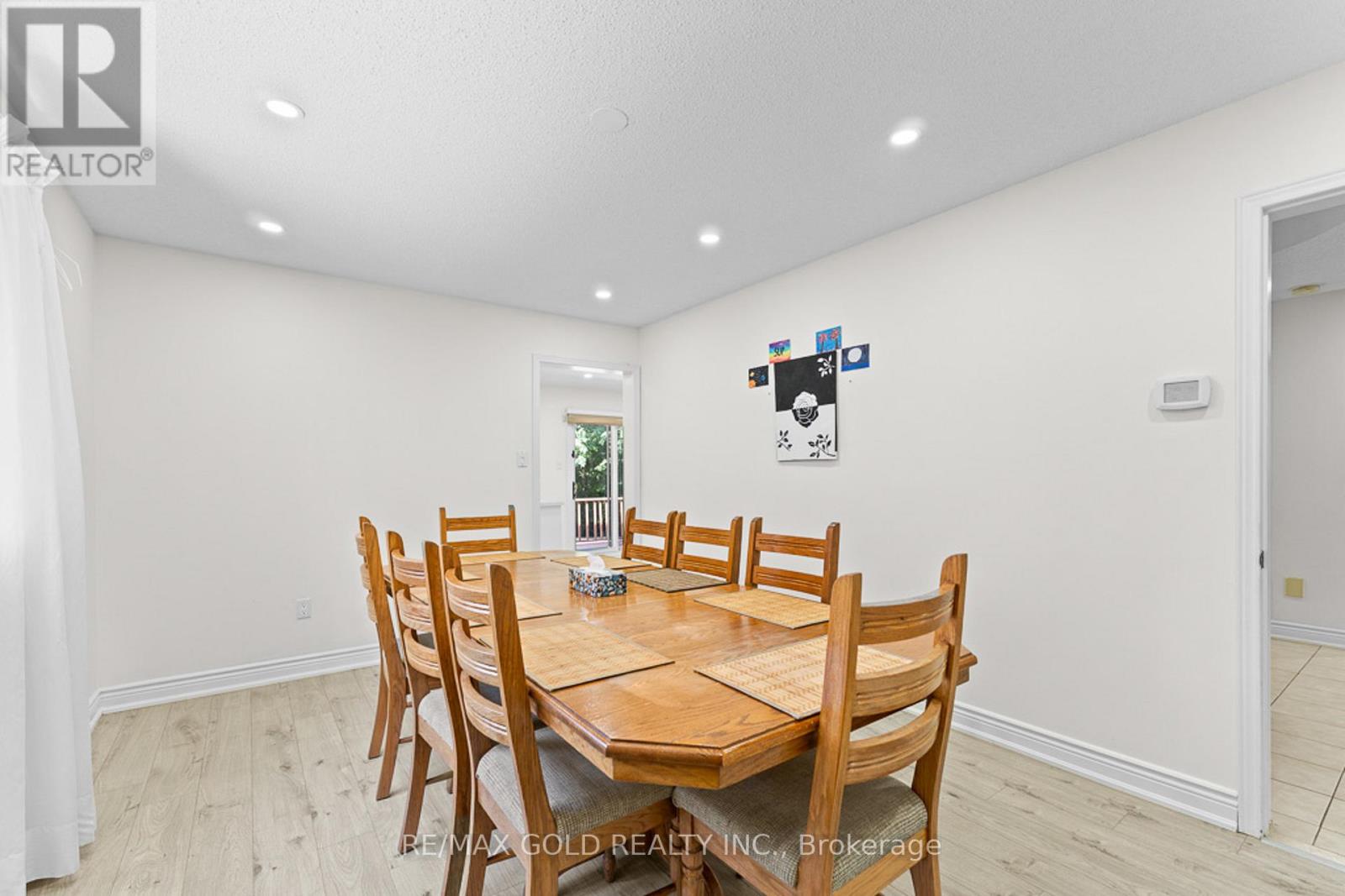 20 Mountainberry Road, Brampton, Ontario  L6R 1J2 - Photo 11 - W12487000