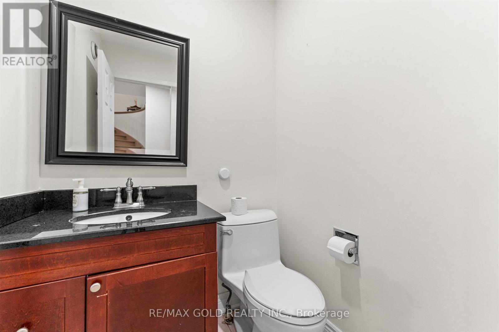 20 Mountainberry Road, Brampton, Ontario  L6R 1J2 - Photo 18 - W12487000