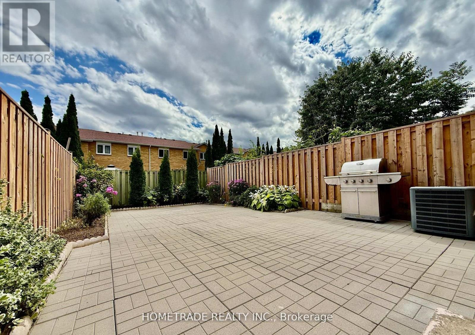 532 Steddick Court, Mississauga, Ontario  L5R 3T1 - Photo 11 - W12487008