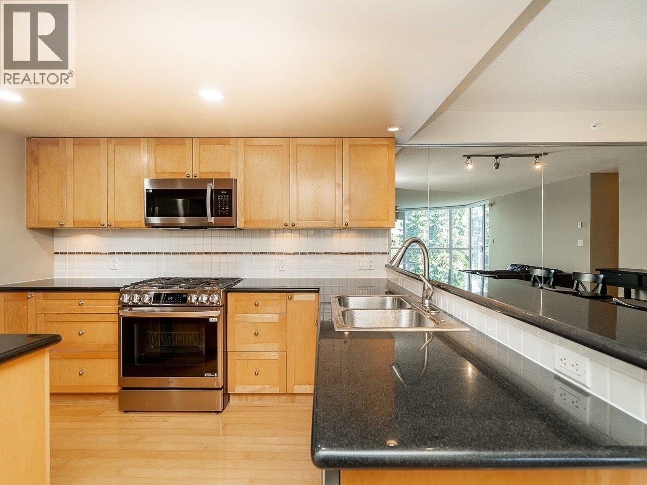 403 1425 W 6th Avenue, Vancouver, British Columbia  V6H 4G5 - Photo 11 - R3062701