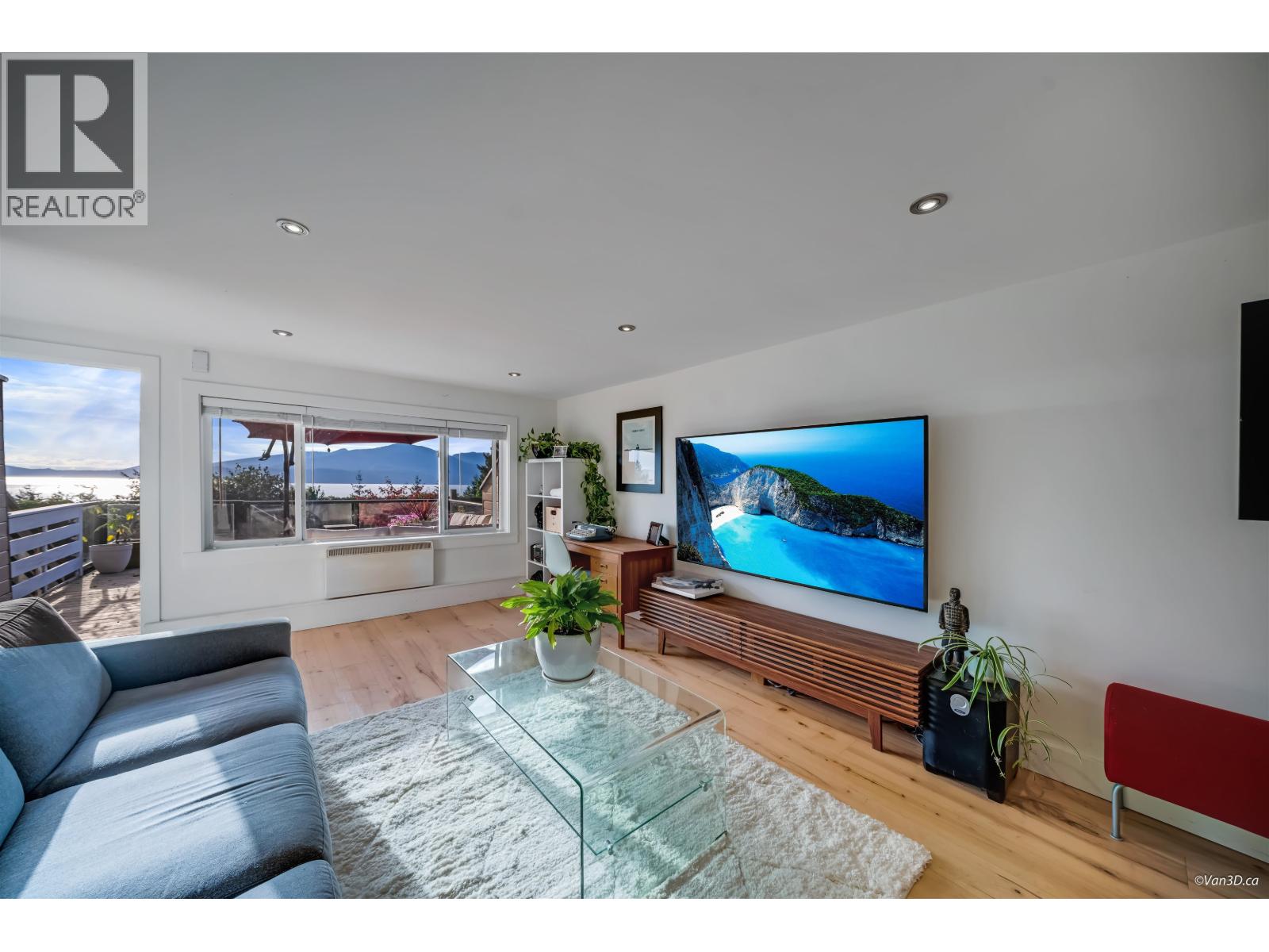 430 Crosscreek Road, Lions Bay, British Columbia  V0N 2E0 - Photo 31 - R3062695