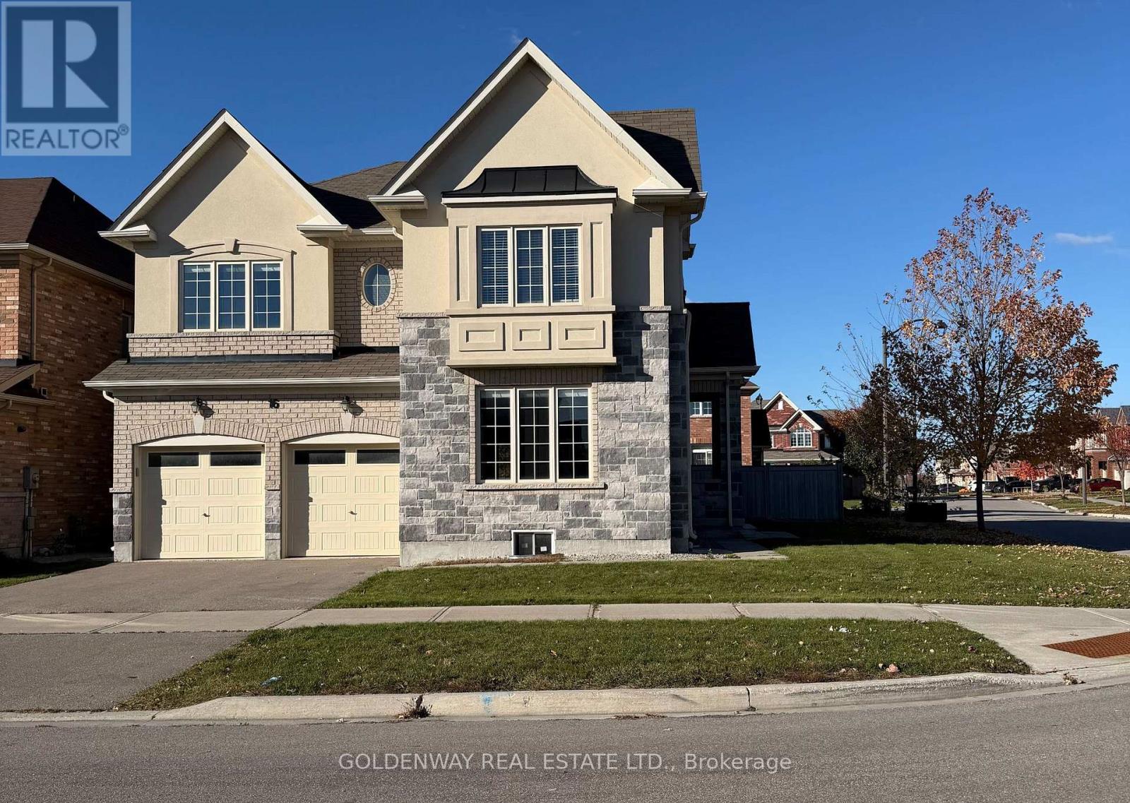 16 JERICHO AVENUE, Georgina, Ontario