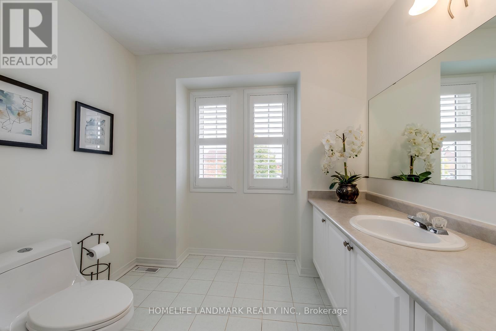 2276 Grouse Lane, Oakville, Ontario  L6M 4A8 - Photo 36 - W12485089