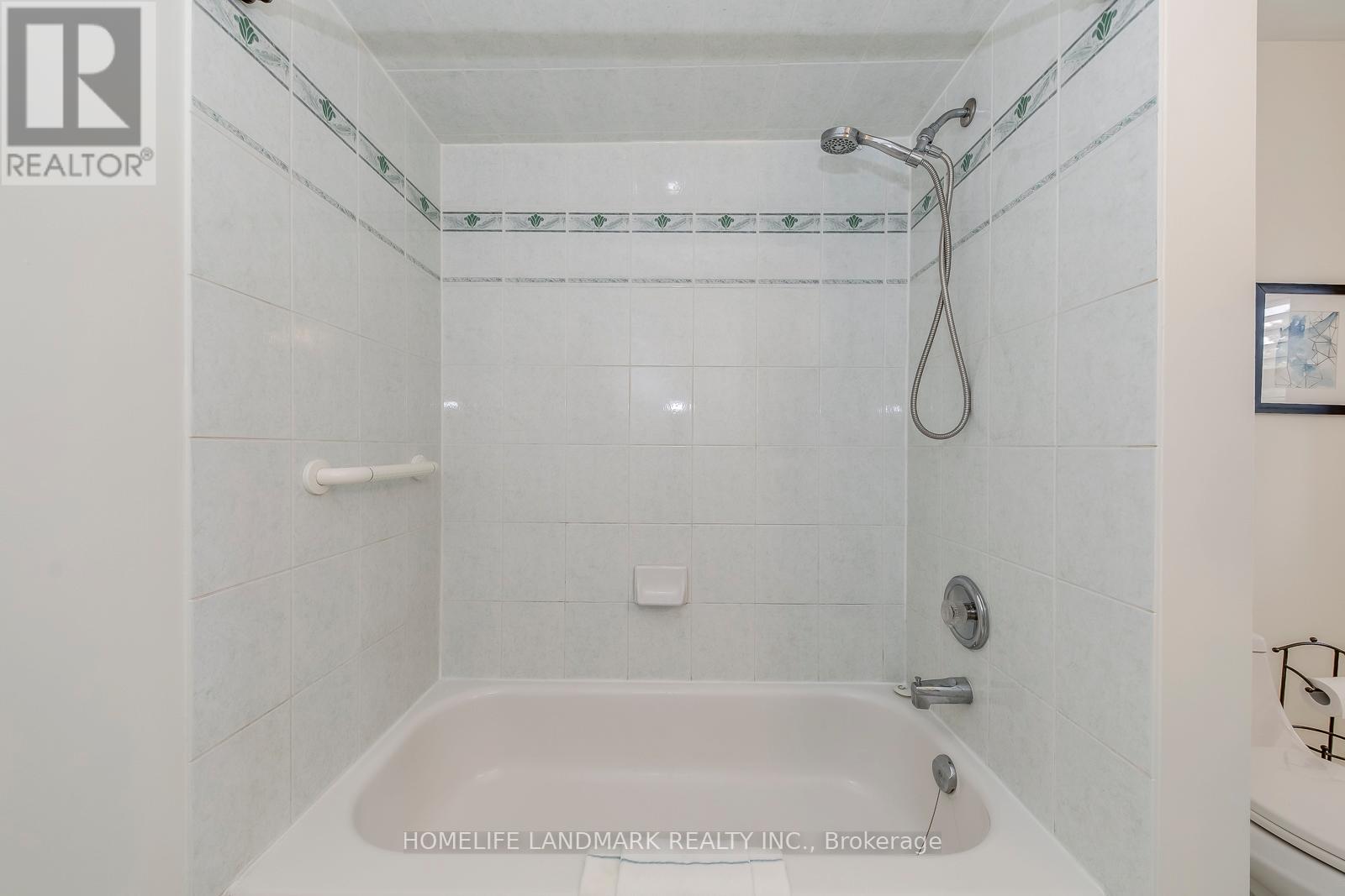 2276 Grouse Lane, Oakville, Ontario  L6M 4A8 - Photo 38 - W12485089