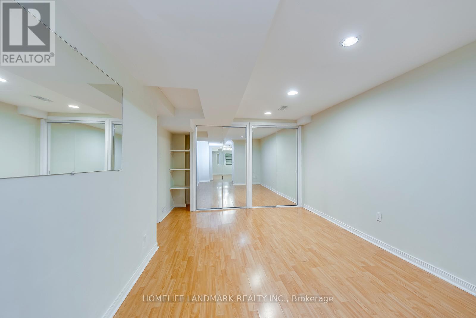 2276 Grouse Lane, Oakville, Ontario  L6M 4A8 - Photo 41 - W12485089