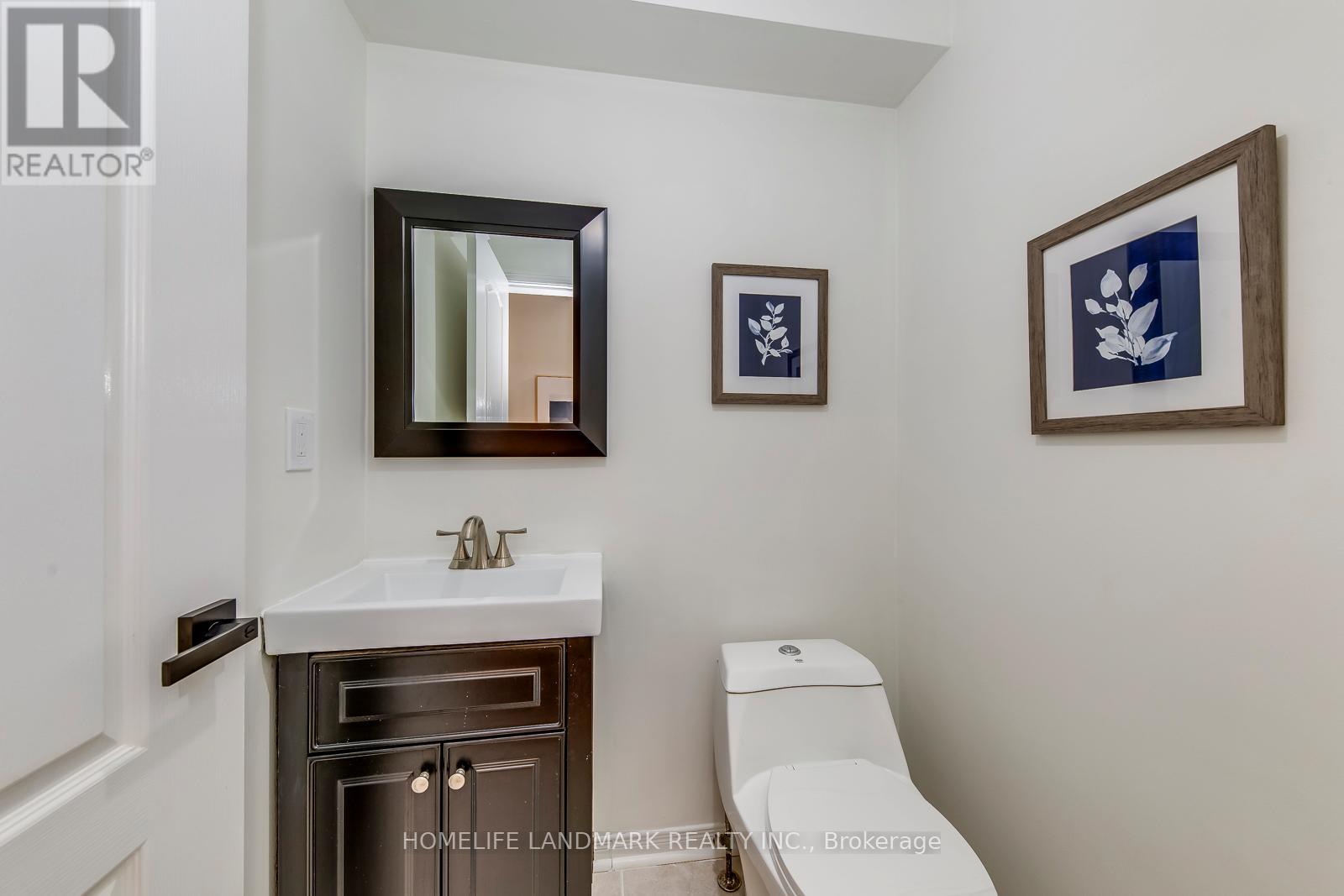 2276 Grouse Lane, Oakville, Ontario  L6M 4A8 - Photo 22 - W12485089