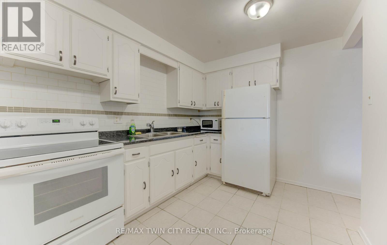 47 - 14 Williamsburg Road, Kitchener, Ontario  N2E 1W1 - Photo 15 - X12486992