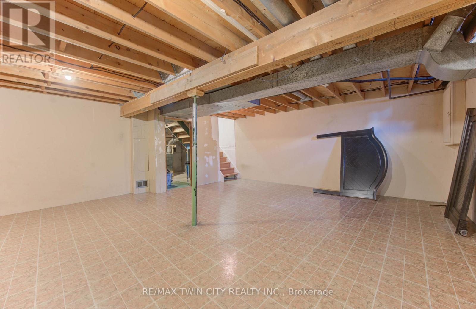 47 - 14 Williamsburg Road, Kitchener, Ontario  N2E 1W1 - Photo 37 - X12486992