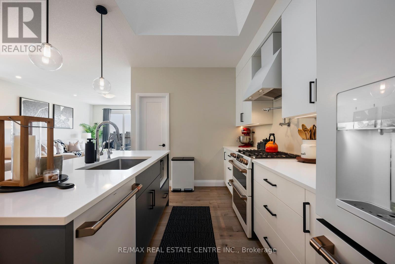 65 Melody Lane, East Luther Grand Valley, Ontario  L9W 7V1 - Photo 15 - X12487011