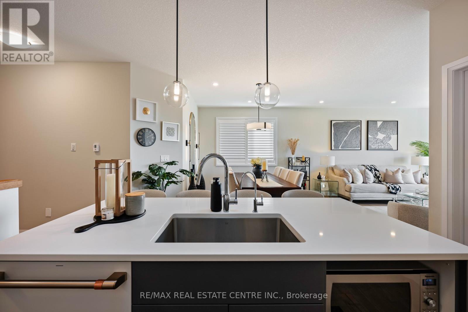 65 Melody Lane, East Luther Grand Valley, Ontario  L9W 7V1 - Photo 16 - X12487011