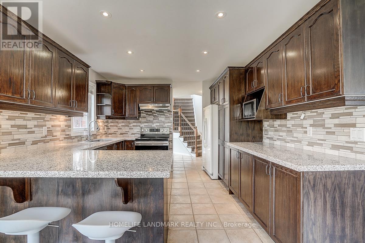 93 Pelham Drive, Hamilton, Ontario  L9K 1L4 - Photo 11 - X12487015