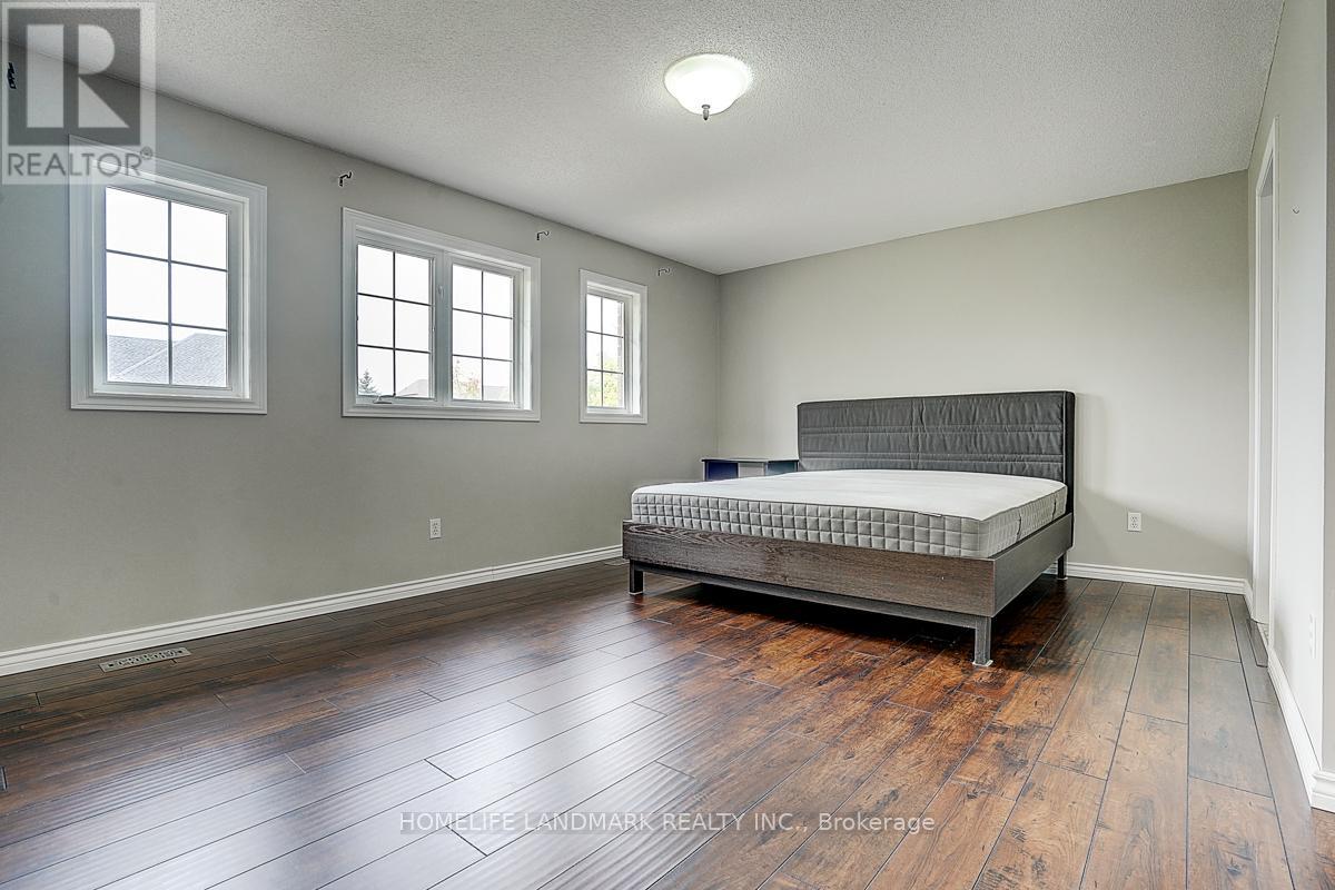 93 Pelham Drive, Hamilton, Ontario  L9K 1L4 - Photo 19 - X12487015