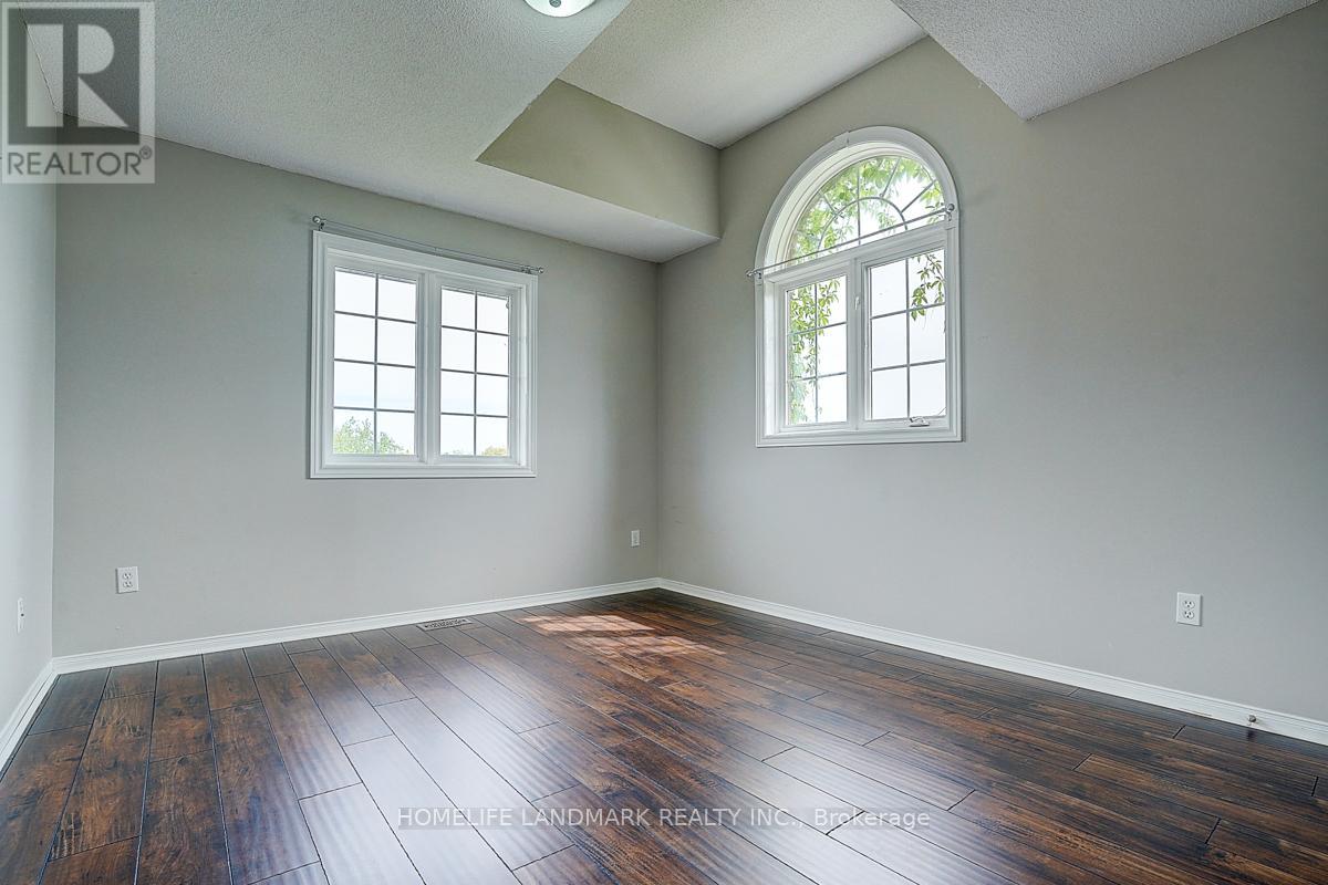 93 Pelham Drive, Hamilton, Ontario  L9K 1L4 - Photo 25 - X12487015