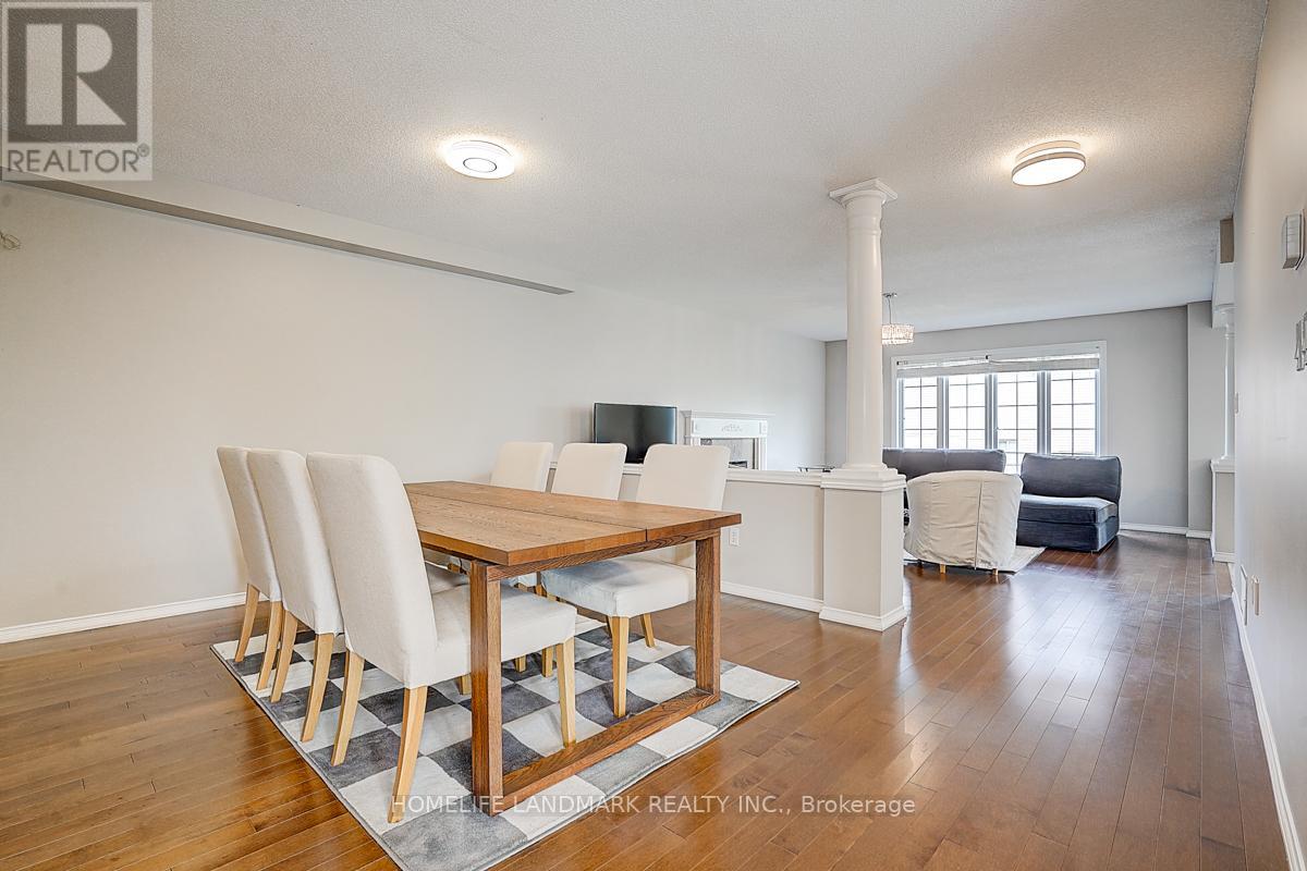 93 Pelham Drive, Hamilton, Ontario  L9K 1L4 - Photo 3 - X12487015