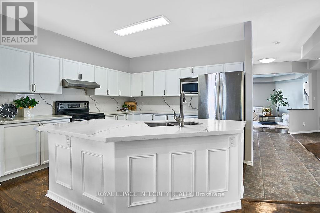 53 Newcastle Avenue, Ottawa, Ontario  K2K 3B5 - Photo 16 - X12487025