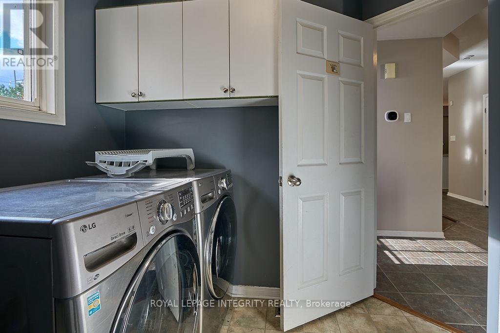 53 Newcastle Avenue, Ottawa, Ontario  K2K 3B5 - Photo 25 - X12487025