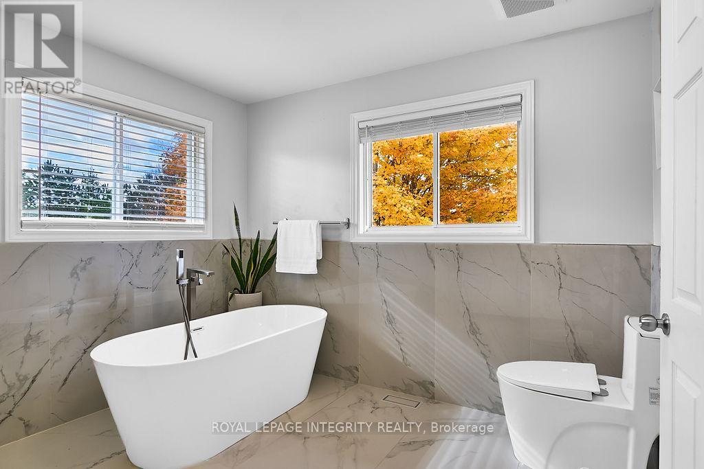 53 Newcastle Avenue, Ottawa, Ontario  K2K 3B5 - Photo 31 - X12487025