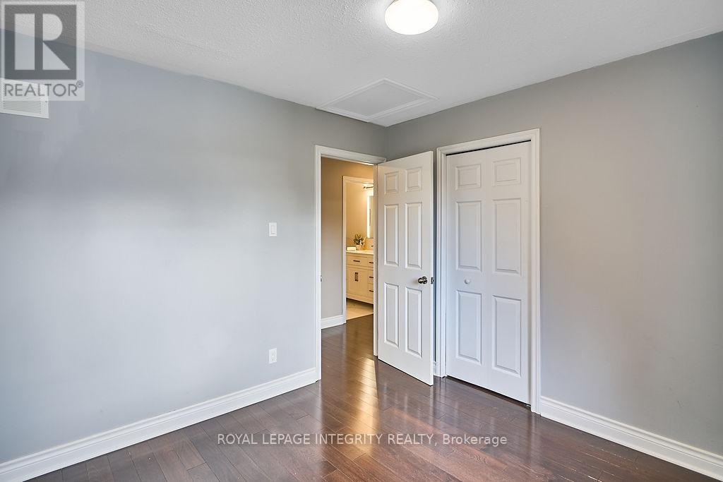 53 Newcastle Avenue, Ottawa, Ontario  K2K 3B5 - Photo 37 - X12487025