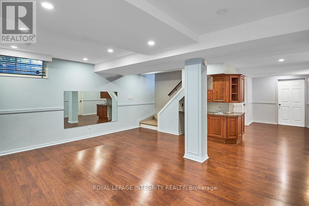 53 Newcastle Avenue, Ottawa, Ontario  K2K 3B5 - Photo 41 - X12487025