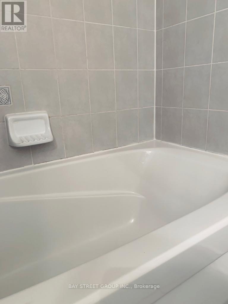 1010 - 600 Fleet Street, Toronto, Ontario  M5V 1B7 - Photo 12 - C12487021