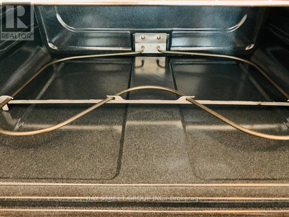 1010 - 600 Fleet Street, Toronto, Ontario  M5V 1B7 - Photo 8 - C12487021