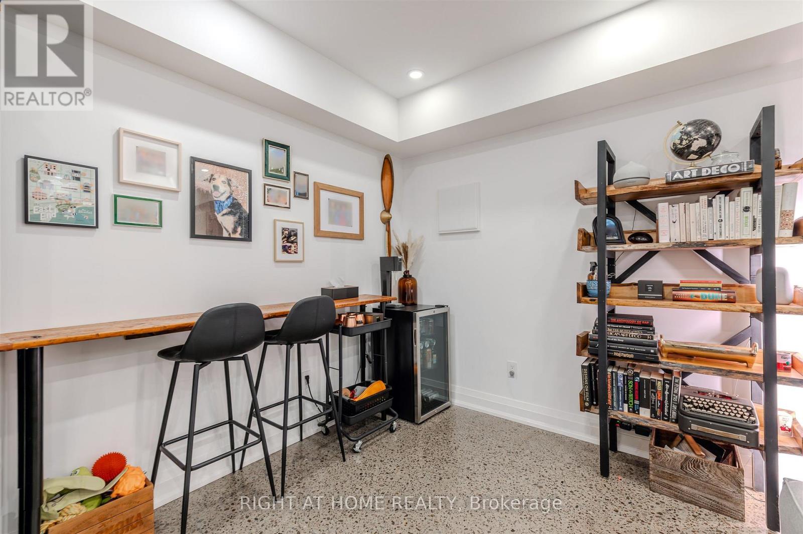 85r Condor Avenue, Toronto, Ontario  M4J 3M7 - Photo 16 - E12487018