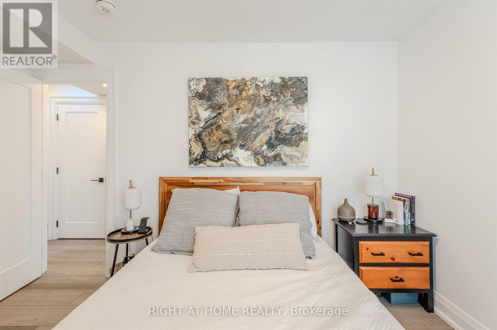 85r Condor Avenue, Toronto, Ontario  M4J 3M7 - Photo 21 - E12487018