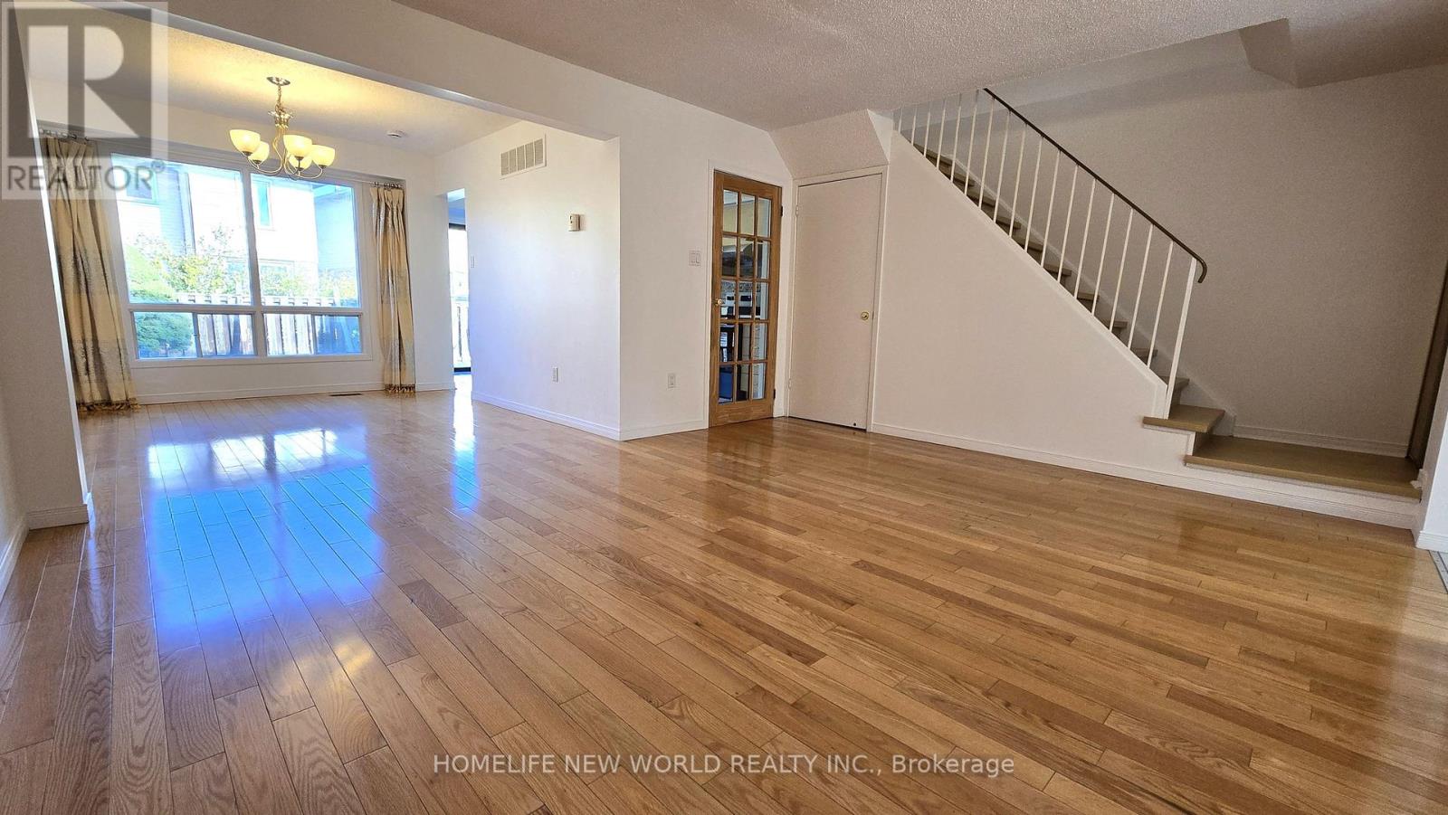 72 Pepperell Crescent, Markham, Ontario  L3R 3G8 - Photo 2 - N12487023