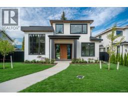 <div class="price">$3,288,888</div> 817 Cornell Avenue, Coquitlam<br><div style="margin-bottom:8px;"><small>Team 3000 Realty Ltd.</small></div><div class='bed_bath'>8 Bed | 8 Bath</div>