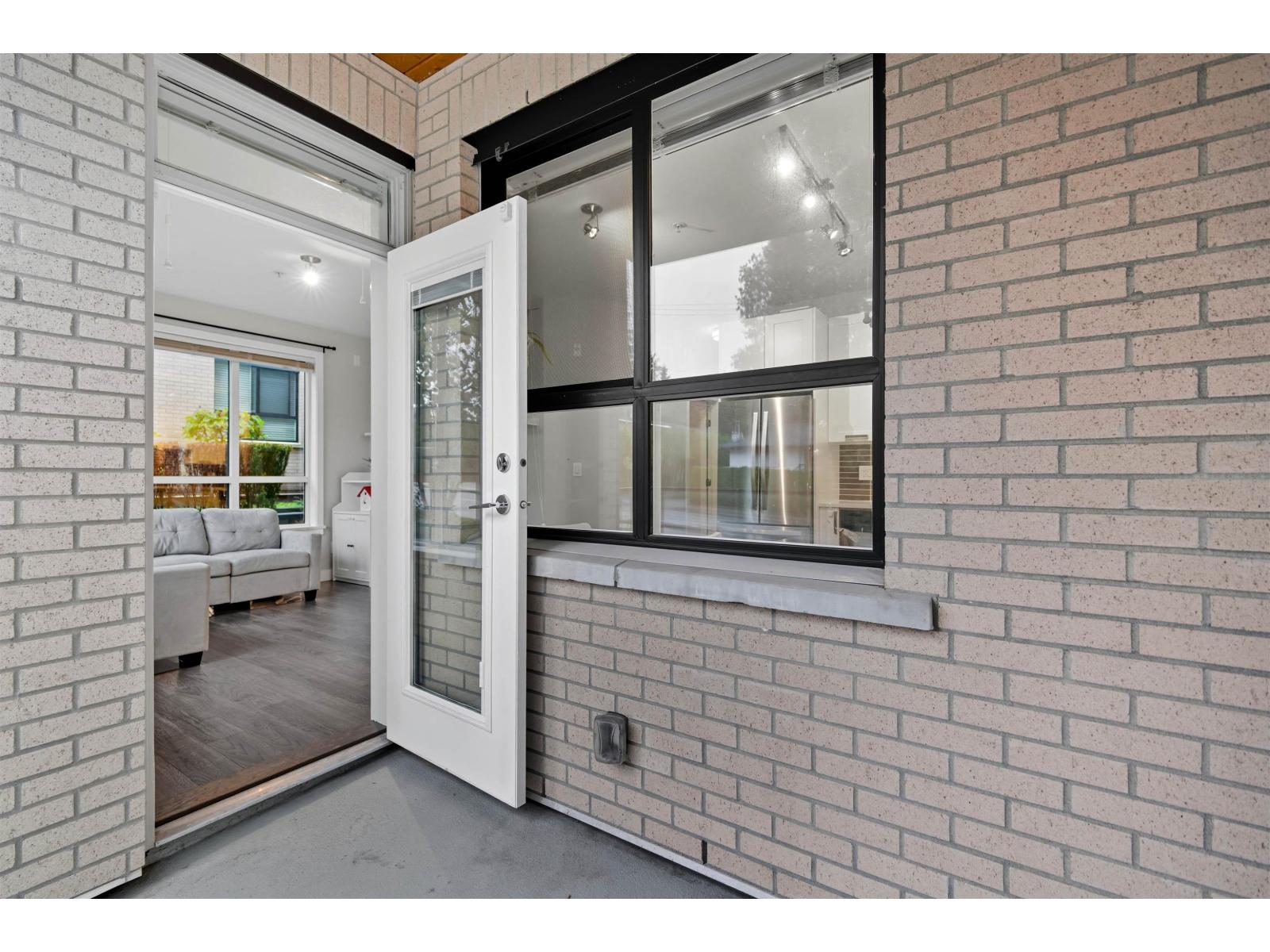 206 15388 105 Avenue, Surrey, British Columbia  V3R 0C4 - Photo 17 - R3058671