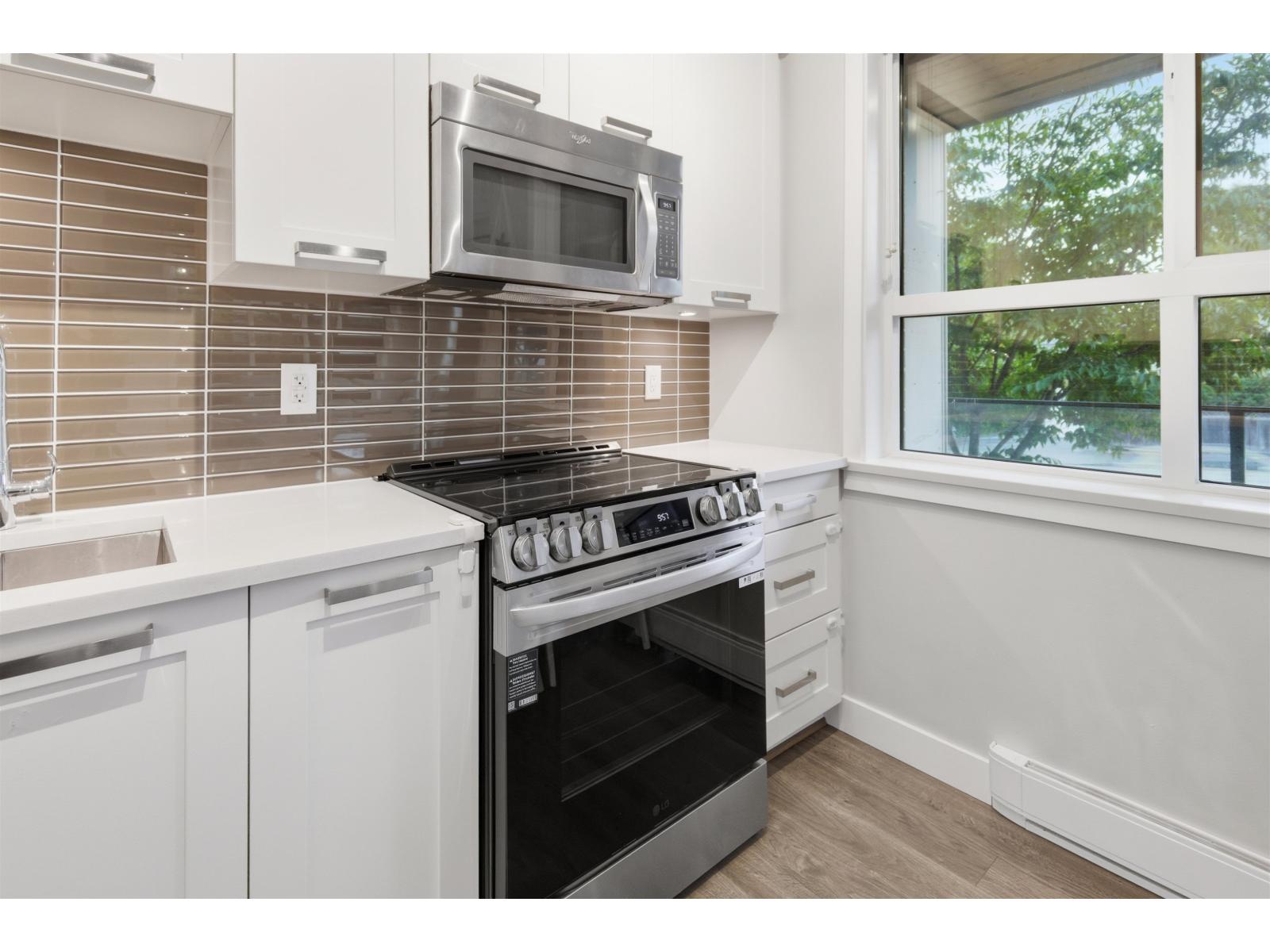 206 15388 105 Avenue, Surrey, British Columbia  V3R 0C4 - Photo 9 - R3058671